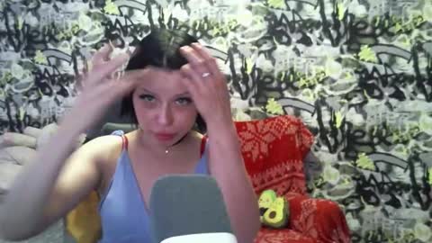 marble_kitten online show from December 2025 11:28:02 AM