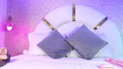 marcela_rojas online show from September 2025 11:34:01 AM