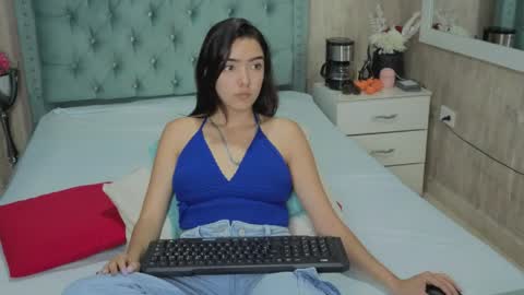 Snapshot of marcelaa_fox chatting on April 2026 08:09:01 PM Marcela online show from April 2026 08:09:01 PM