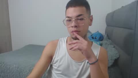 marcelo_m1lk online show from September 2025 03:34:02 PM