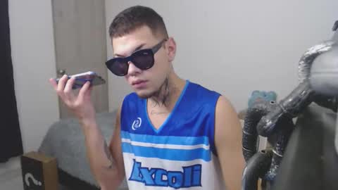 marcelo_m1lk online show from September 2025 01:56:02 PM