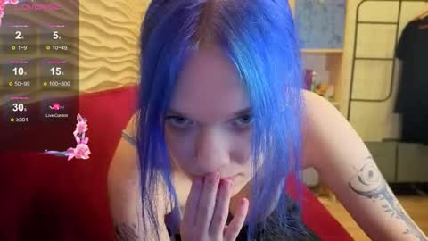 marci_n online show from November 2025 09:47:01 PM
