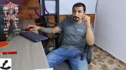 Marck  Independent model  online show from October 2025 03:27:02 AM