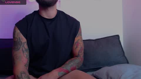 marco_allison43 online show from December 2024 04:30:02 PM