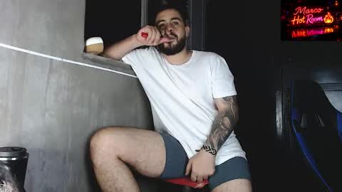 marco_aure online show from May 2026 06:00:01 AM