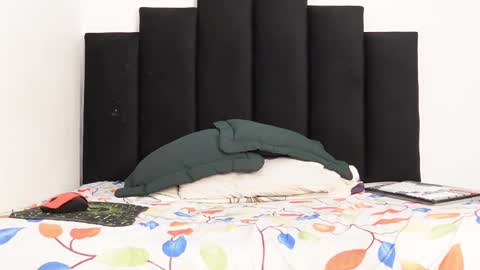 Marco online show from October 2025 03:34:02 AM