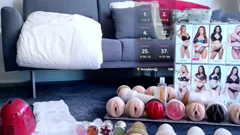 Marc online show from November 2025 01:51:01 PM