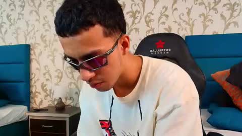 Snapshot of marcus_jeron chatting on June 2026 03:47:01 PM marcus_jeron online show from June 2026 03:47:01 PM