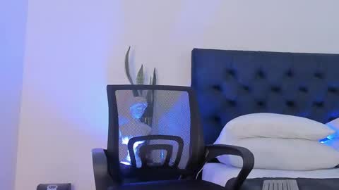 marcus_moreno online show from March 2026 08:04:01 PM