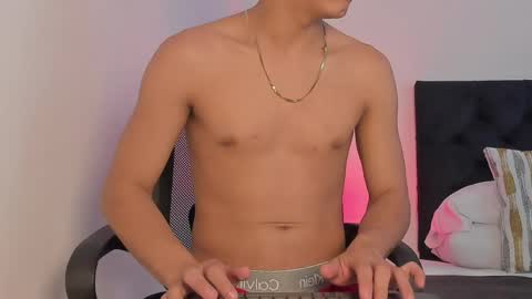 marcus_moreno online show from April 2026 01:01:02 AM