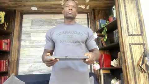 Snapshot of marcusblack_ chatting on February 2026 12:56:02 PM Marcusssss online show from February 2026 12:56:02 PM