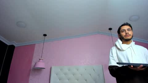 Snapshot of marcusgrayy chatting on April 2026 11:09:01 AM Marcus online show from April 2026 11:09:01 AM