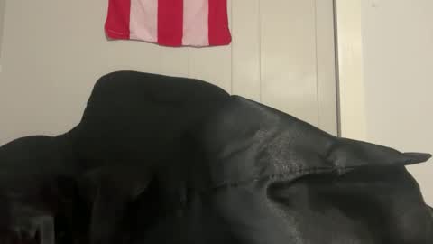 marcuslouis18 online show from April 2026 07:25:01 PM