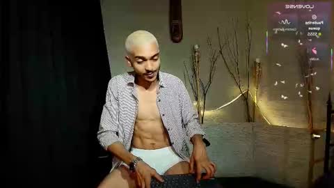 Marcus online show from November 2025 10:30:01 PM