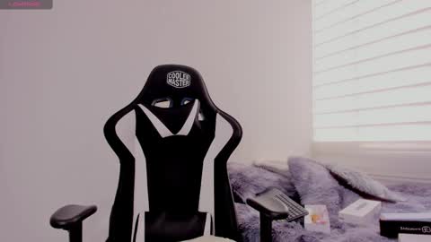 Maria online show from March 2025 08:20:02 PM