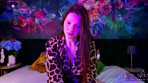 Snapshot of margodoly chatting on April 2026 06:54:02 PM margodoly online show from April 2026 06:54:02 PM