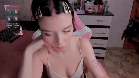 Margot online show from October 2025 05:13:01 PM