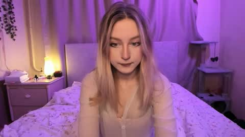 Margo online show from September 2025 08:20:02 PM