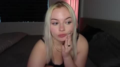 margot_robbie7 online show from October 2025 10:04:01 PM