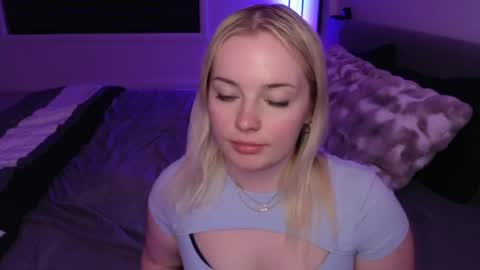 Snapshot of margot_robbie7 chatting on May 2026 01:24:01 AM margot_robbie7 online show from May 2026 01:24:01 AM