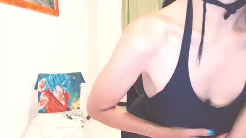 Snapshot of mari4you69 chatting on December 2024 09:58:01 AM mari4you69 online show from December 2024 09:58:01 AM