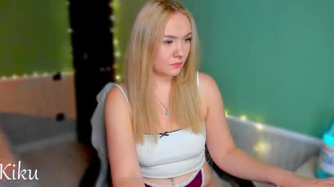 Kiku and Marii - online show from November 2025 09:50:01 PM