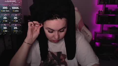 mari moore online show from January 2025 05:59:02 AM