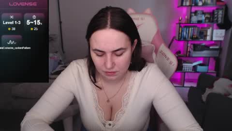 mari moore online show from April 2026 07:00:01 AM