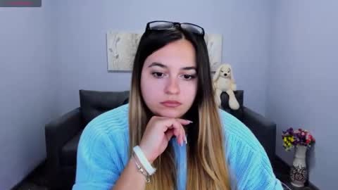 Maria online show from November 2025 07:41:02 AM