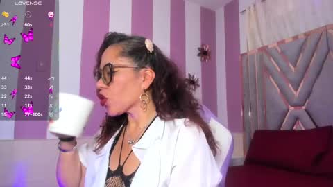 Snapshot of maria_paulac chatting on February 2025 04:50:02 AM MARIA online show from February 2025 04:50:02 AM