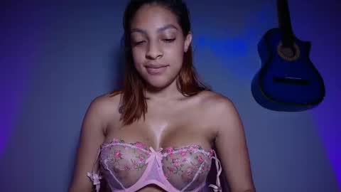 Snapshot of maria_rosee chatting on September 2025 03:23:02 PM ELI online show from September 2025 03:23:02 PM