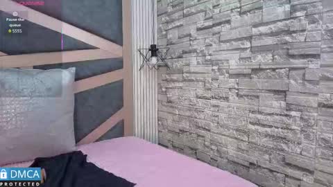 maria_twenty online show from November 2025 11:07:01 AM