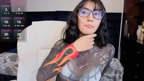 Maria online show from November 2025 07:25:01 PM