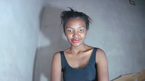 Maria online show from November 2025 11:04:02 PM