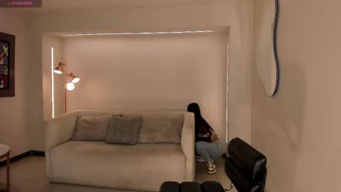 MARIA HERRERA  online show from September 2025 07:28:02 PM