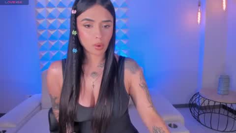 MARIA HERRERA  online show from July 2026 10:05:02 PM
