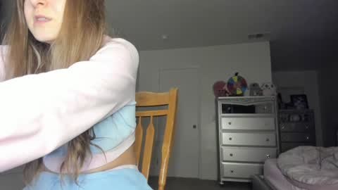 Snapshot of mariahpinkkitty chatting on March 2025 02:38:02 AM Pinkkitty online show from March 2025 02:38:02 AM