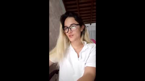 mariam_arango online show from January 2026 04:07:02 AM