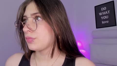 Mariam online show from January 2025 10:22:02 PM