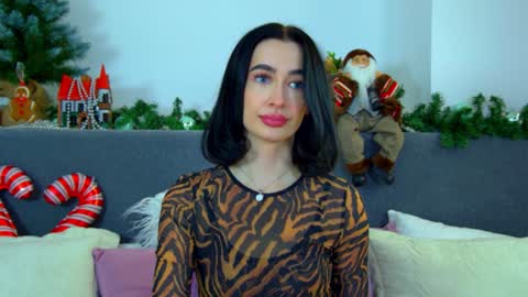 Snapshot of mariamenson chatting on January 2025 09:42:01 PM MariaMenson online show from January 2025 09:42:01 PM