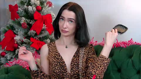 Snapshot of mariamenson chatting on January 2025 03:56:02 AM MariaMenson online show from January 2025 03:56:02 AM