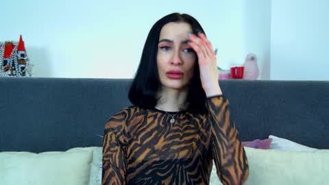 Snapshot of mariamenson chatting on January 2025 03:26:02 AM MariaMenson online show from January 2025 03:26:02 AM