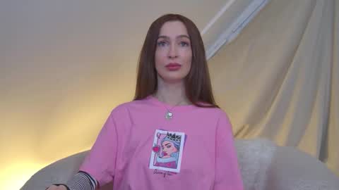 Snapshot of mariamenson chatting on November 2025 06:39:03 AM MariaMenson online show from November 2025 06:39:03 AM