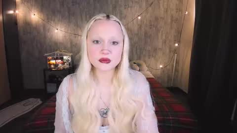 Maria online show from November 2025 02:54:01 AM