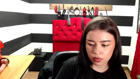 Marian online show from February 2025 10:25:02 AM