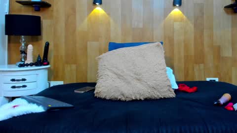 Mariana Angel online show from December 2024 09:17:01 PM