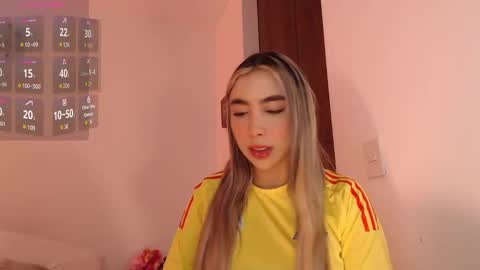 Mariana online show from October 2025 06:06:01 PM