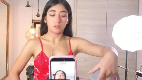 Snapshot of mariana_kalo chatting on April 2026 12:29:02 PM Mariana online show from April 2026 12:29:02 PM
