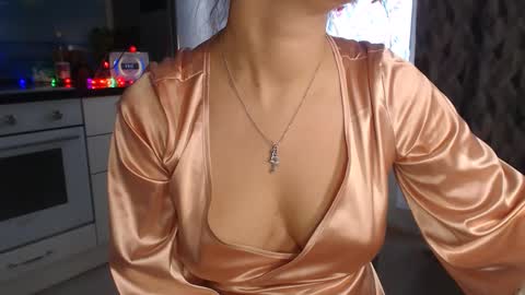 Snapshot of mariana_mur chatting on February 2025 10:18:02 AM MarianaMur online show from February 2025 10:18:02 AM