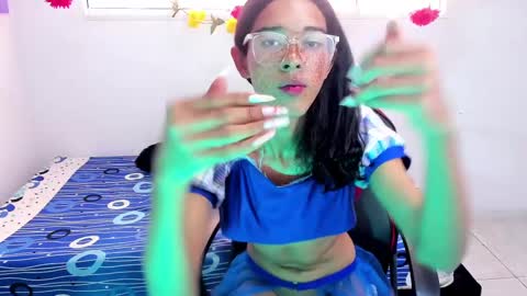 Mariana online show from March 2025 07:09:02 PM